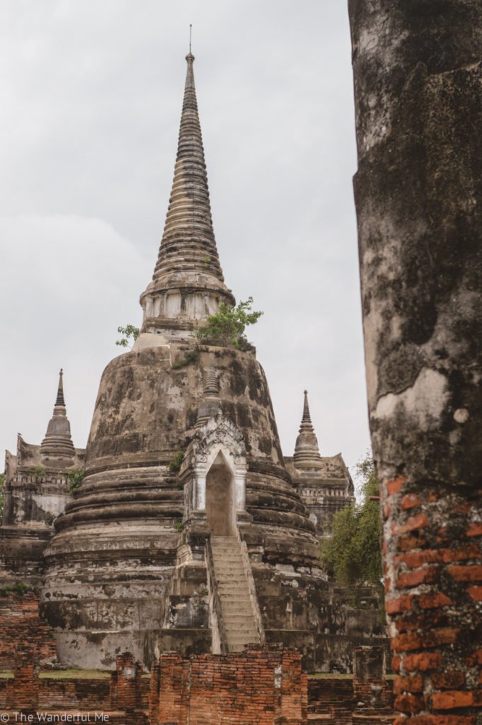A Chedi-style temple standing tall and strong. 